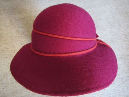Шляпа фетровая женск., р. 56-58 (+шарф+подарок)