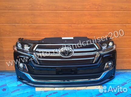 Бампера Land Cruiser 200 Lounge Оригинал 2019 года