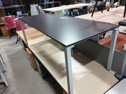 Стол steelcase