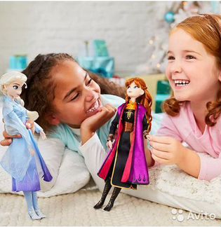 Поющая Эльза от Дисней Elsa Singing Doll