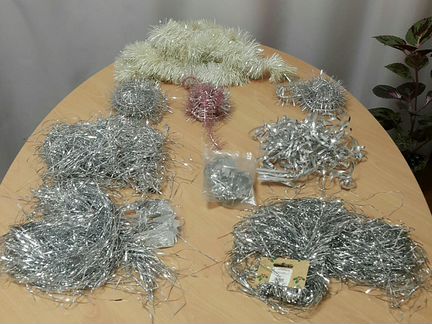 Елочные украшения