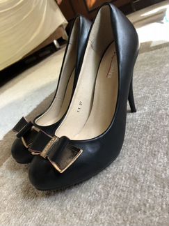 Чёрные туфли на шпильке, 37 р-р