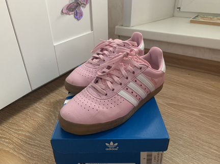 Кроссовки Адидас