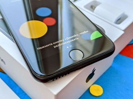 iPhone SE 2020 64Гб безупречный