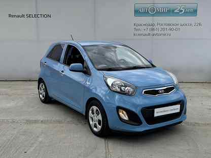 Kia Picanto голубая