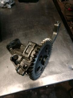 Насос масляный 2.5 дизель VW Туарег Мультивен