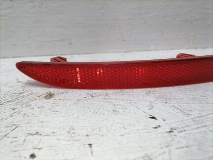 Отражатель заднего бампера задний левый Volkswagen