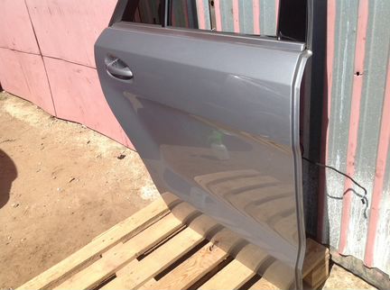 Дверь задняя правая Мерседес ML,GLE,166 в сборе