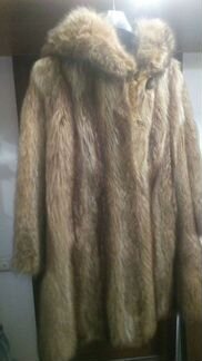 Шуба из енота