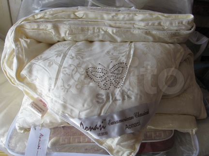 Шелковое одеяло Aonasi 200 х 230, всесезонное