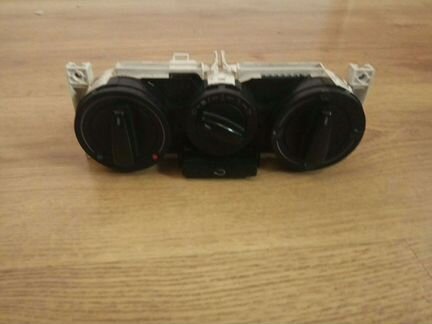 Блок управления печкой Гольф 4