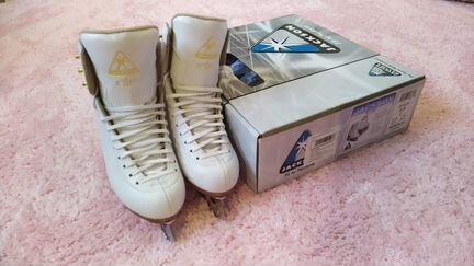 Фигурные коньки Jackson Elle 2,5 С (р. 32,5)