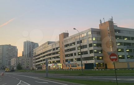 Машиноместо, 10 м²