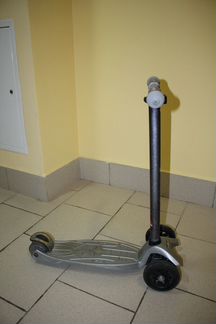 Самокат трехколесный Micro Maxi
