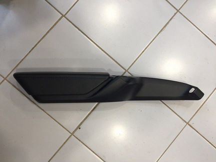 Подлокотник задний левый Porsche Cayenne 958 3.0