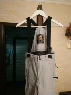 Продаю профессиональный горнолыжный костюм