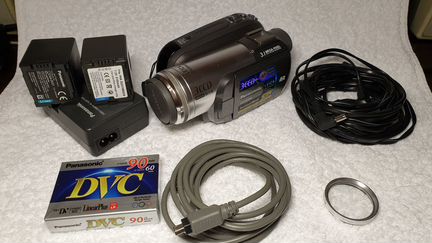 Видео камера Panasonic NV-GS330EEE-S