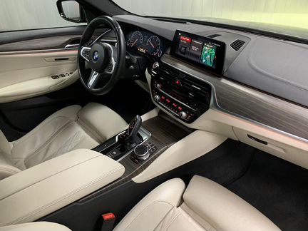 BMW 5 серия 3.0 AT, 2019, 51 592 км