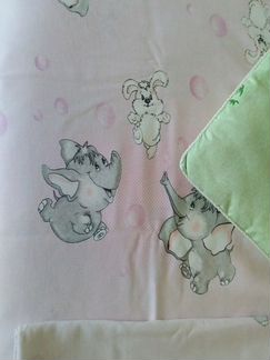 Постельное белье и подушка
