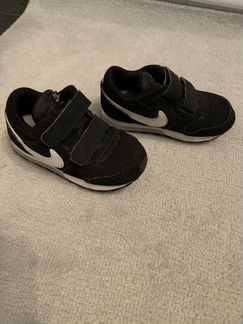 Кроссовки Nike, 24