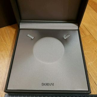 Коробка Damiani для колье