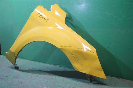 Крыло переднее правое Ford Focus 2 рестайлинг