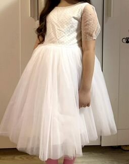 Платье праздничное пышное