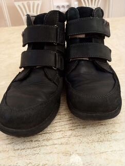 Ботинки 33
