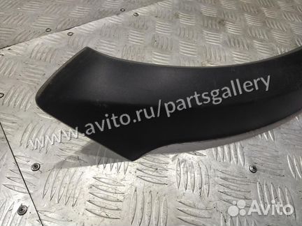 Накладка арки колеса левая задняя Land Rover Range