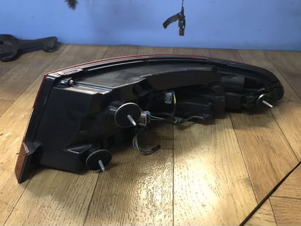 Фонарь задний левый ягуар Хф Jaguar XF дорест