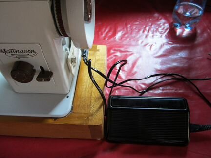 Швейная машинка 