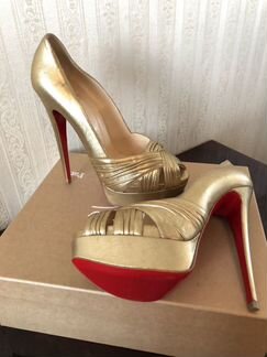 Туфли оригинал christian louboutin