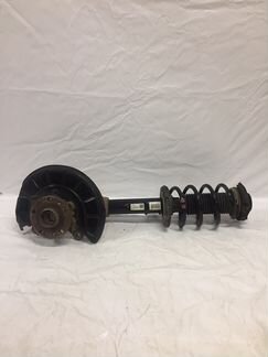 Стойка амортизатора в сборе с поворотным кулаком п