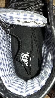 Ботинки фирменные кожаные, Cropp, Испания