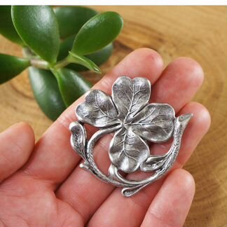Брошь Клевер четырехлистник на удачу