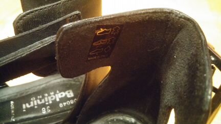 Сандалии новые Baldinini trend made in Italy