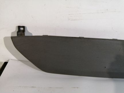 Suzuki Vitara 2 2014-2020 накладка бампера передня