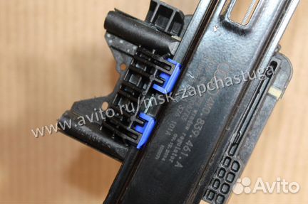 Стеклоподъемник задний левый Audi Q7 (4M)