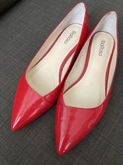 Туфли женские лаковые 38,5 размер