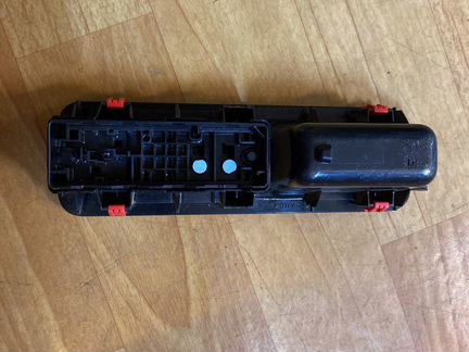 Кнопка стеклоподъемника Lexus RX 350 2016