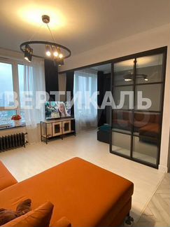 2-к квартира, 58 м², 25/36 эт.