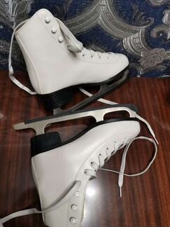 Коньки 38 размер