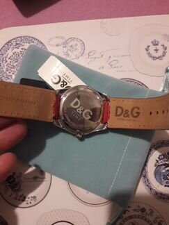 Часы женские новые D&G