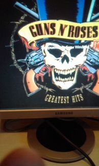 Монитор Samsung