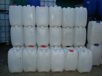 Канистры пластиковые 31.5 литра