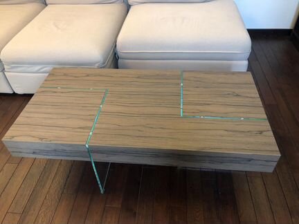 Столик журнальный