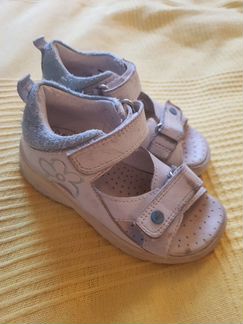 Босоножки Экко