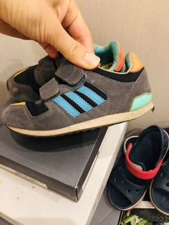 Бесплатно Кроссовки adidas 26 размер