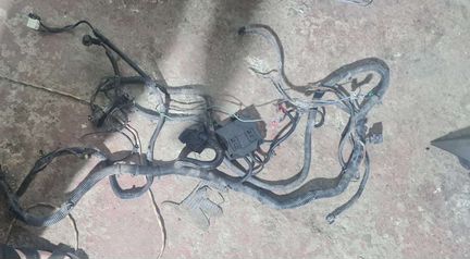 Электропроводка моторного отсека Лада Приора