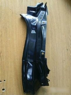 Суппорт правого фонаря Honda CR-V 4